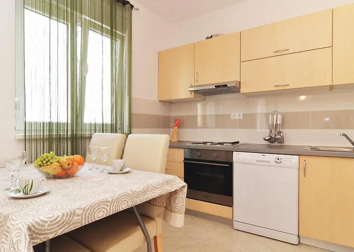 2 Bedroom Stunning In Apartman