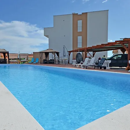 Lejlighed 2 Bedroom Stunning In *