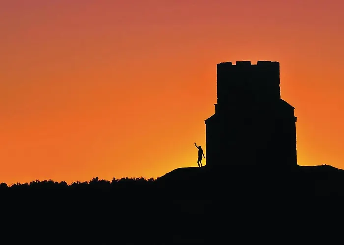 2 Bedroom Stunning In Lejlighed Nin